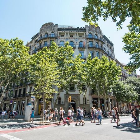 Safestay Barcelona Passeig De Gracia (Adults Only) Ngoại thất bức ảnh