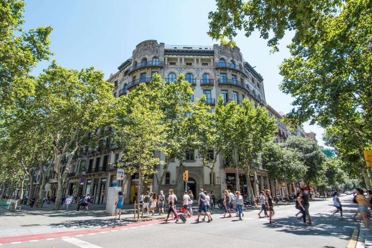 Safestay Barcelona Passeig De Gracia (Adults Only) Ngoại thất bức ảnh