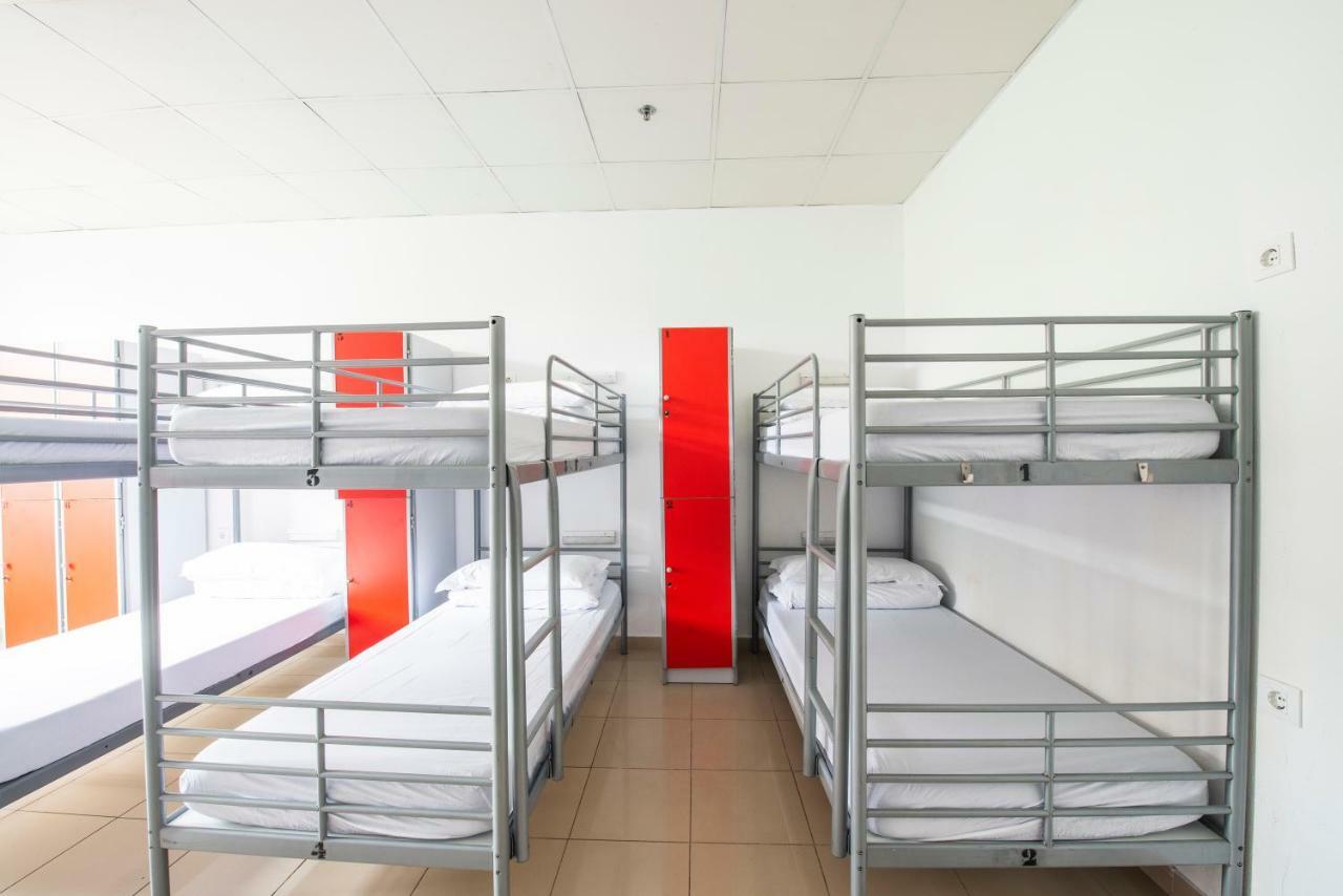 Safestay Barcelona Passeig De Gracia (Adults Only) Ngoại thất bức ảnh