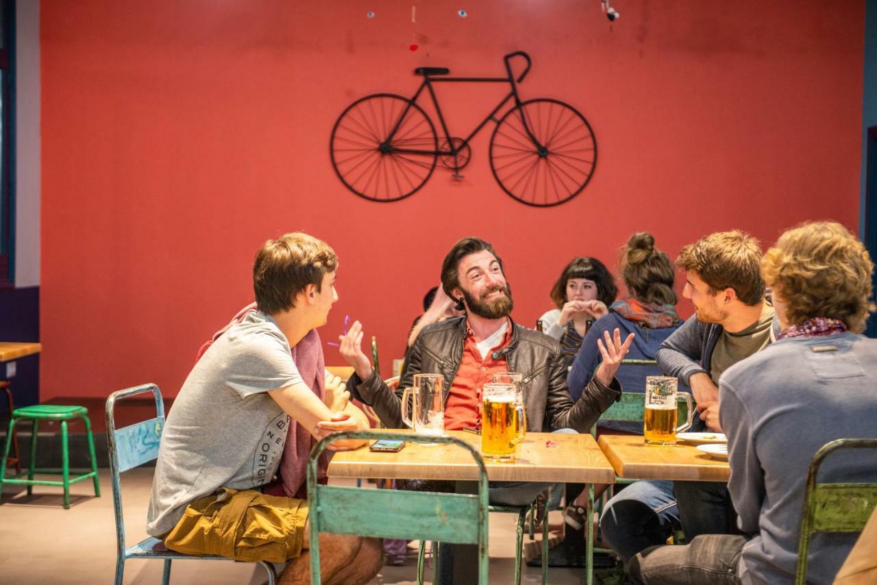 Safestay Barcelona Passeig De Gracia (Adults Only) Ngoại thất bức ảnh