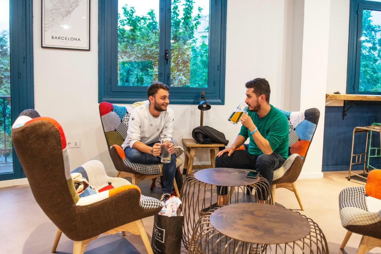 Safestay Barcelona Passeig De Gracia (Adults Only) Ngoại thất bức ảnh