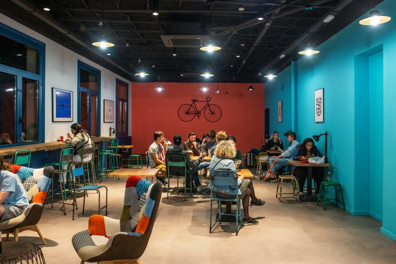 Safestay Barcelona Passeig De Gracia (Adults Only) Ngoại thất bức ảnh