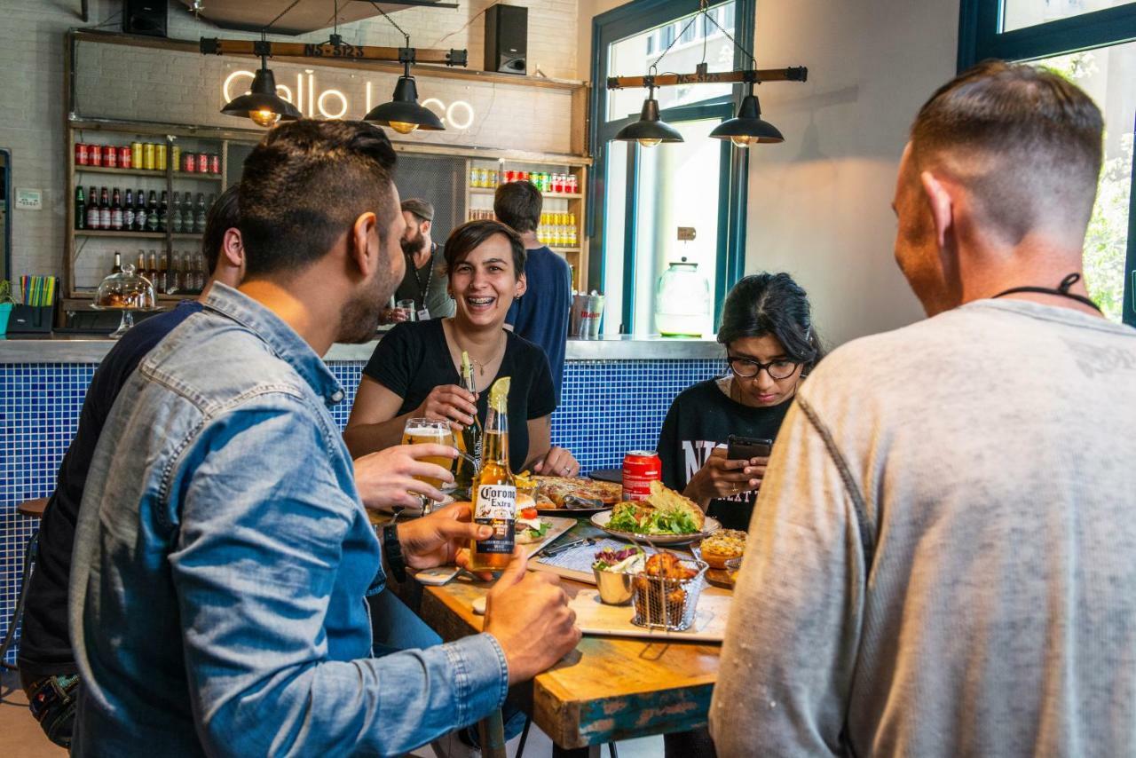 Safestay Barcelona Passeig De Gracia (Adults Only) Ngoại thất bức ảnh